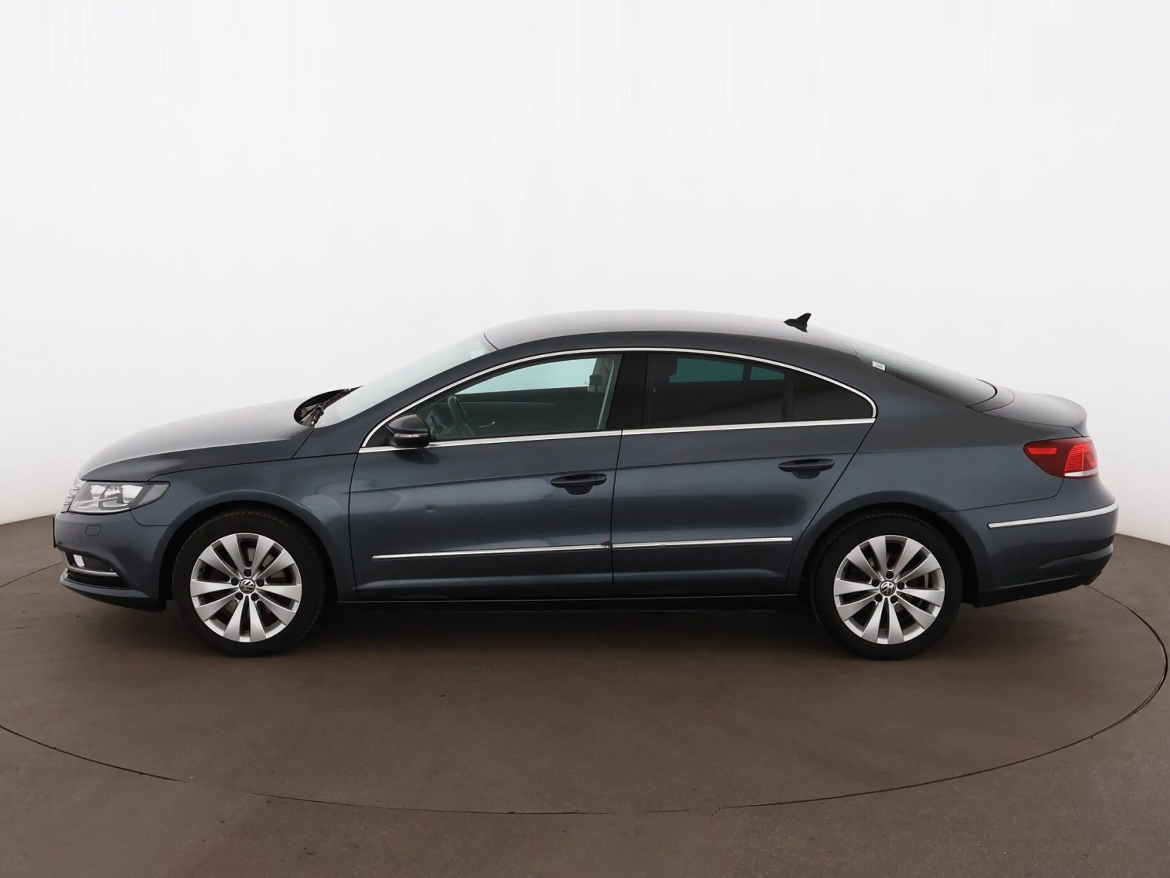 Volkswagen CC 1.4 TSI XENON NAVI SITZHZG TEMPOMAT KLIMA PDC — photo 5
