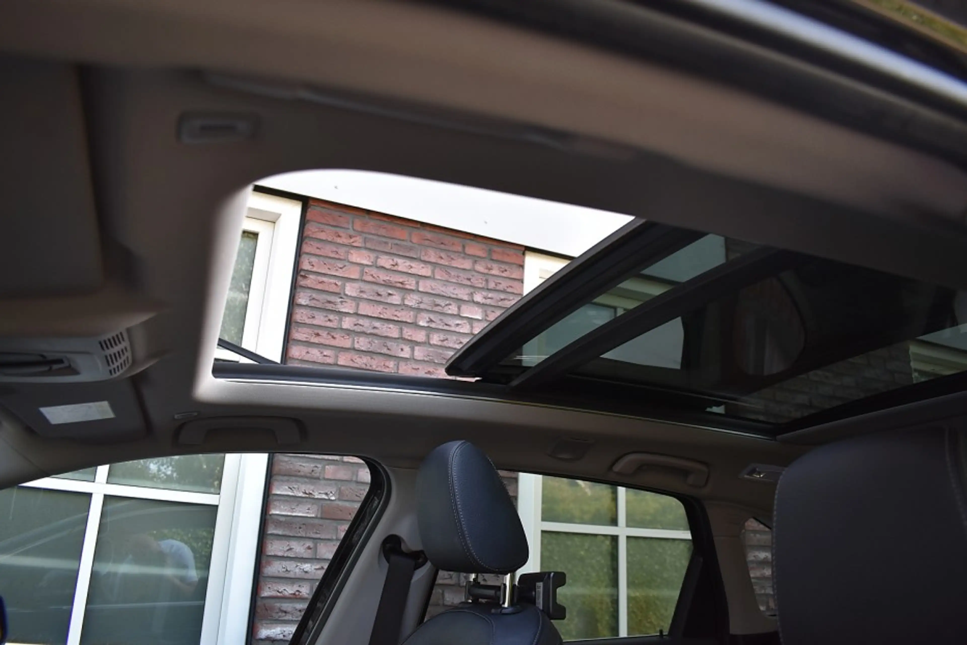 BMW 225 Active Tourer F45 - 225xe Active Tourer Luxury Lin — photo 15