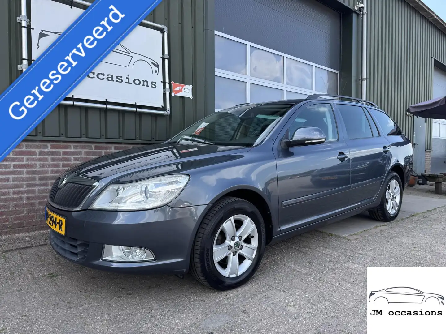 Skoda Octavia Combi 1.2 TSI Elegance|Automaat|Clima|Cruise| Gris - 1