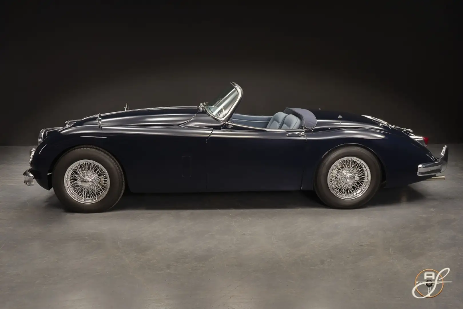 Jaguar XK 150 OTS - 2