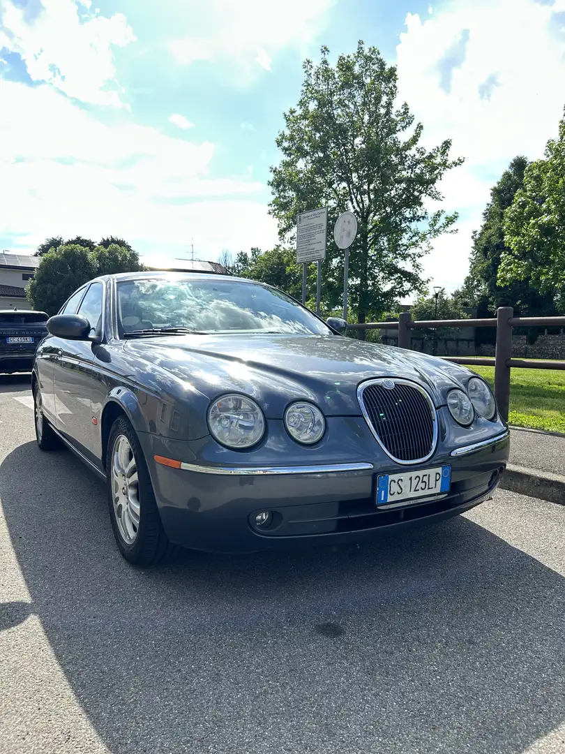 Jaguar S-Type 2.7d V6 Executive manual - 1