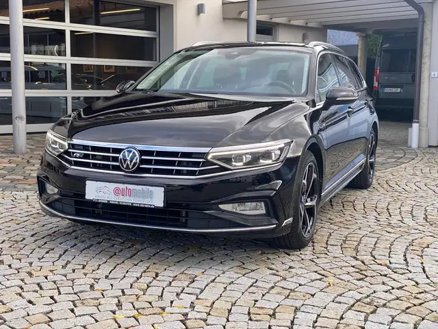 Volkswagen Passat 4Motion|R-Line|ACC|AHK|Matrix|SpurAss|RFK