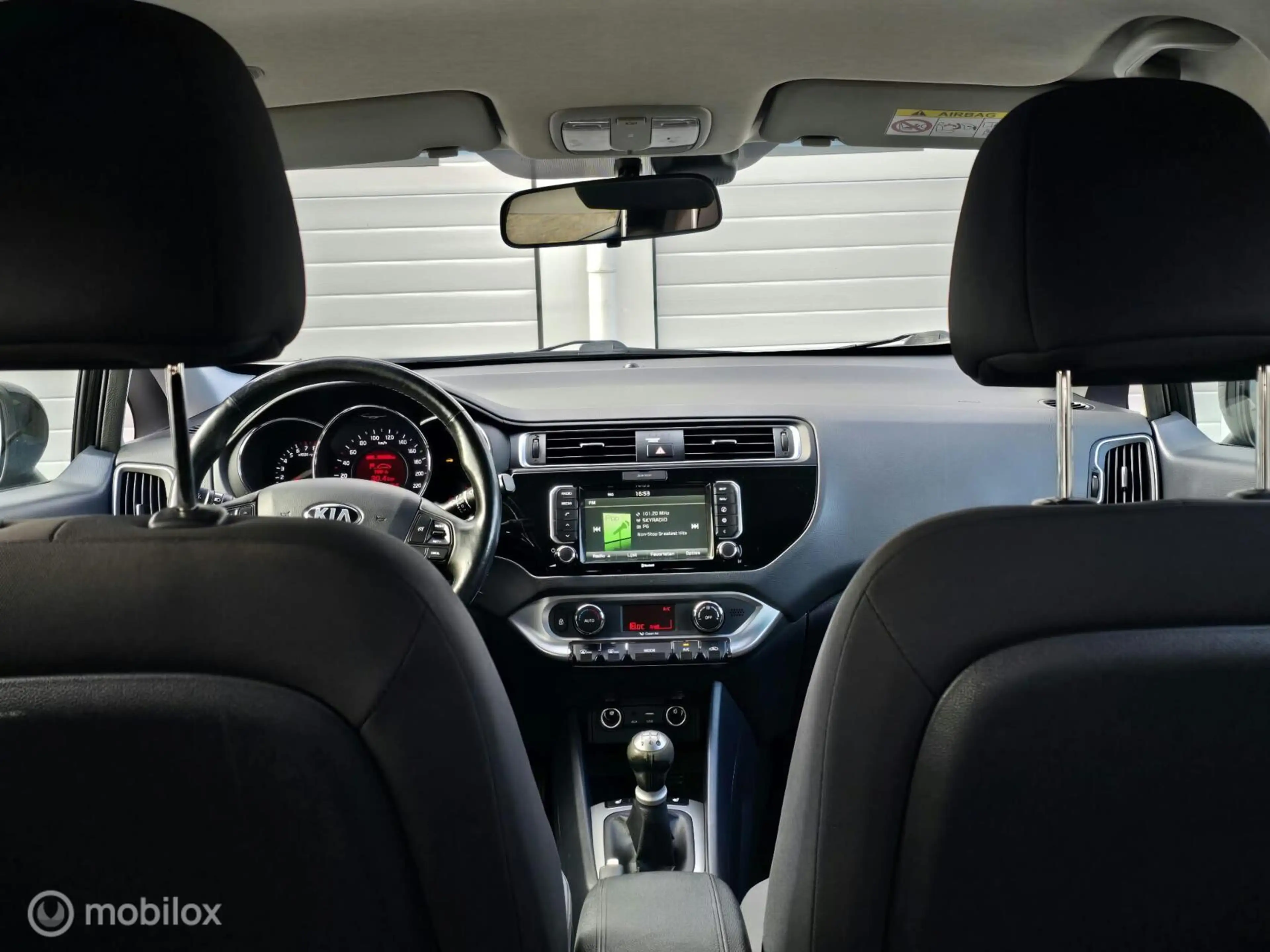 Kia Rio 1.2 CVVT ExecutiveLine — photo 9