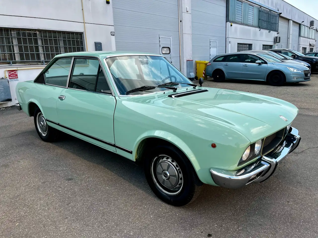 Fiat 124 Coupè Sport Coupè 1.8benzina 118cv targa oro ASI, foto 3