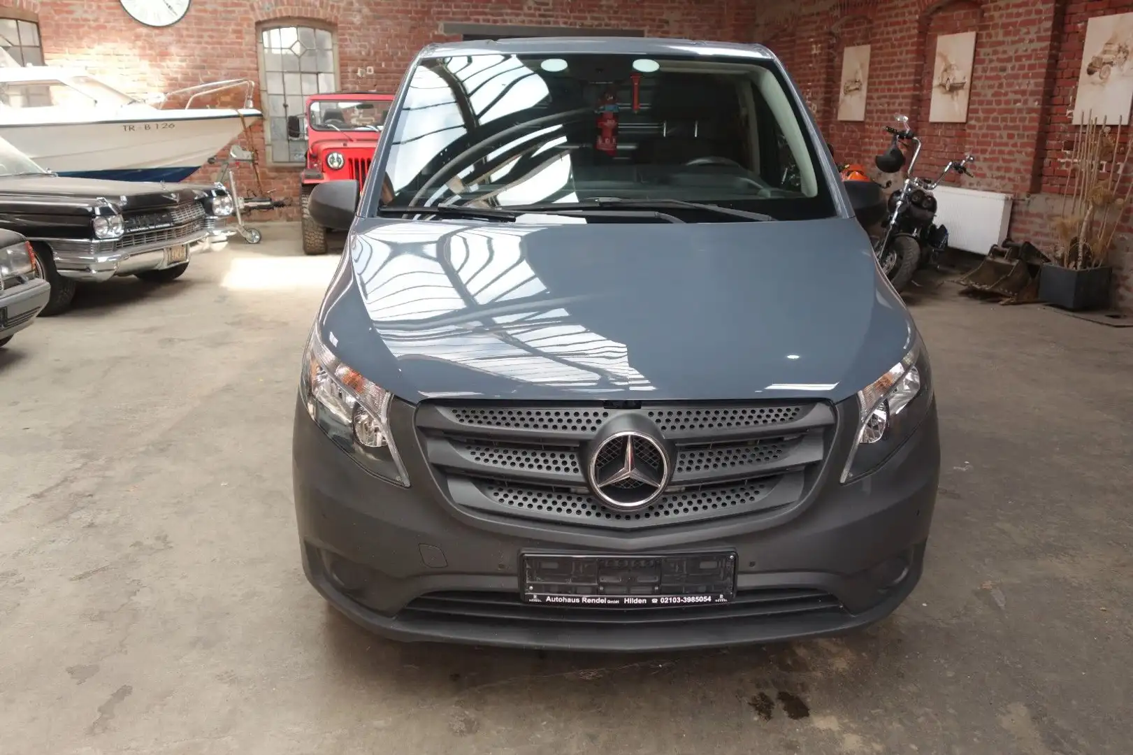 Mercedes-Benz Vito eVito 110 Kasten extralang Tüv inkl. Batterie Grijs - 2