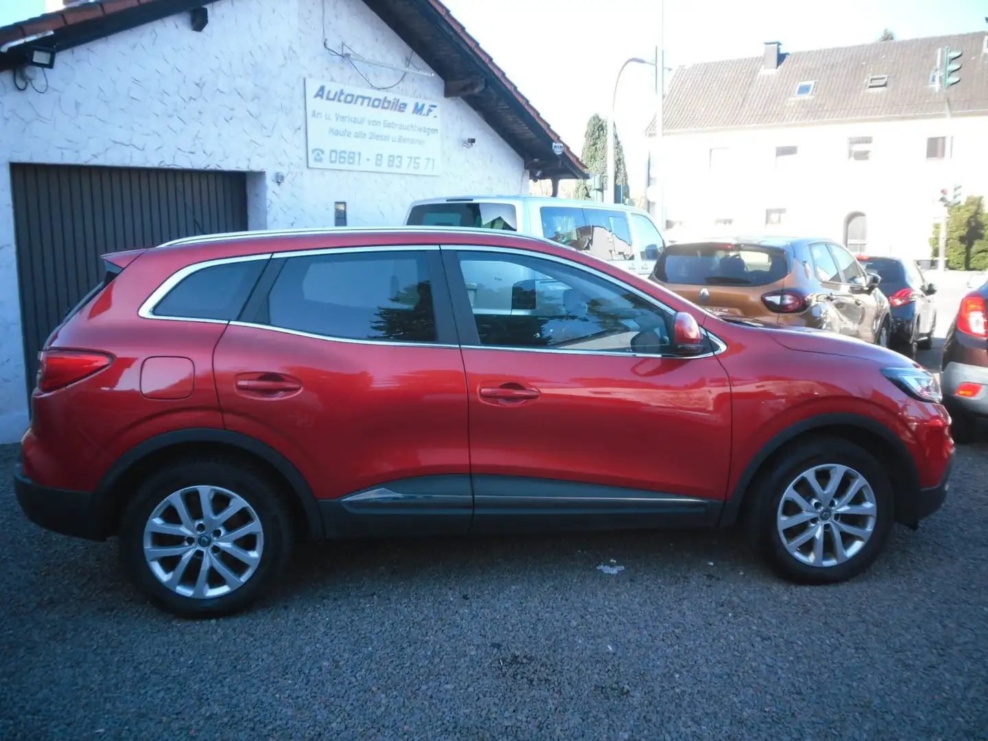 Renault Kadjar Experience 131PS 135000KM Navi Klima TOP Rot - 1