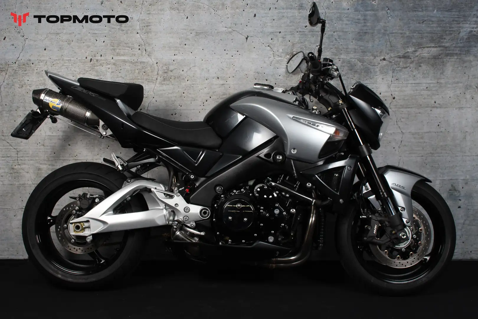Suzuki GSX 1300 B-King ABS Zilver - 1