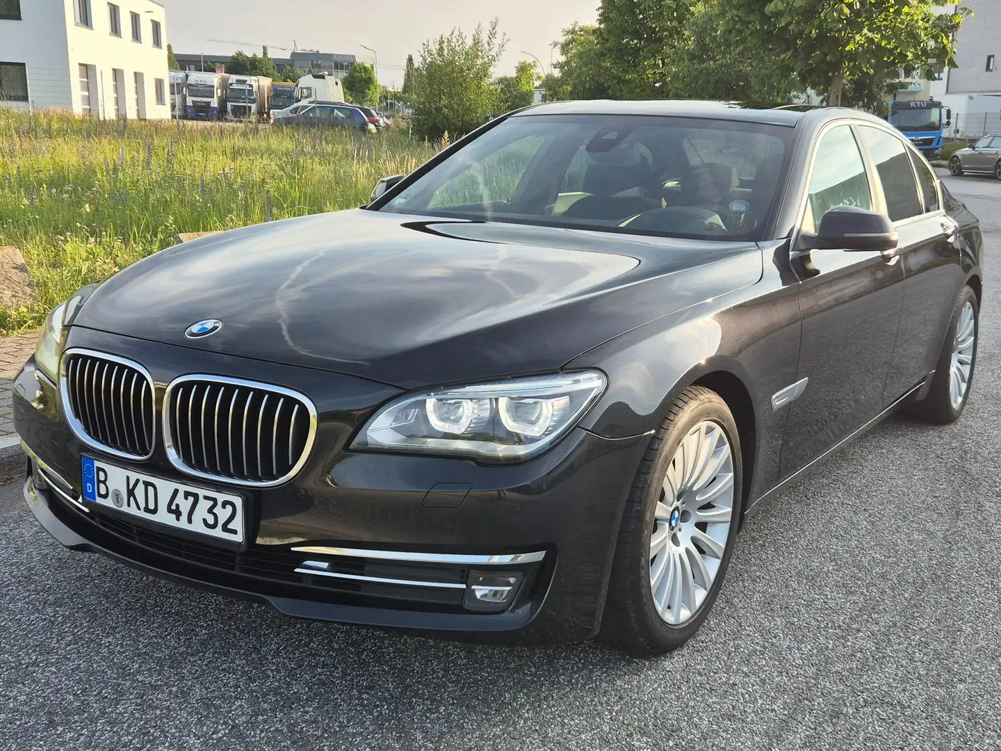 BMW 730 730d Schwarz - 1