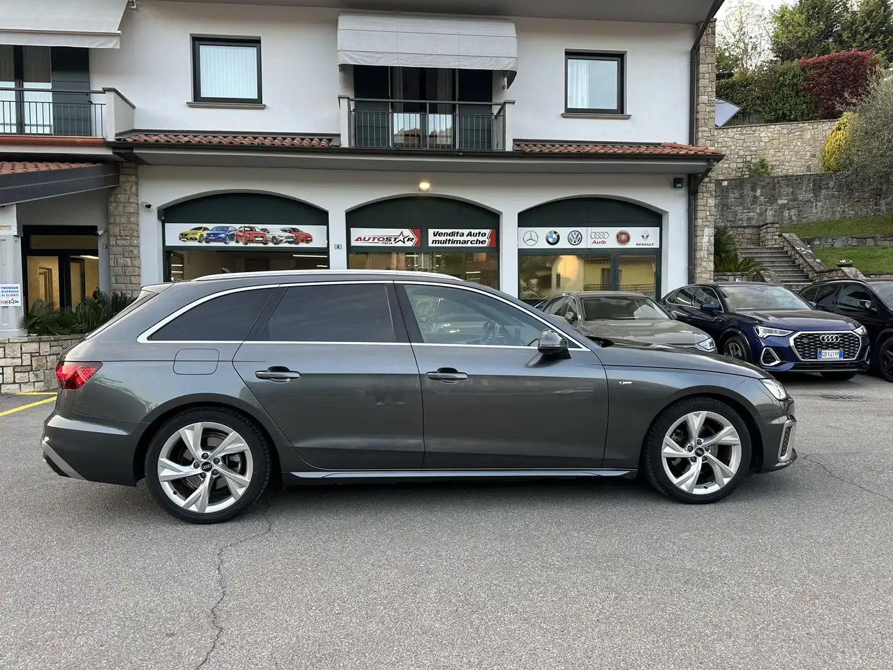 Audi A4 A4 V 2022 Avant Avant 35 2.0 tdi mhev S Line edition 163cv s-tronic 5