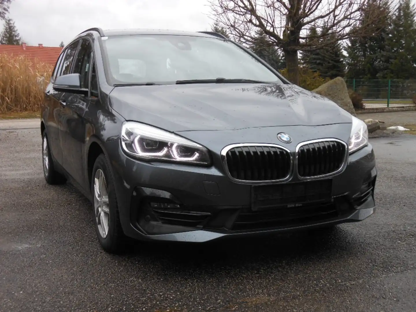 BMW 216 216 d Sport Line Gran Tourer Grau - 1
