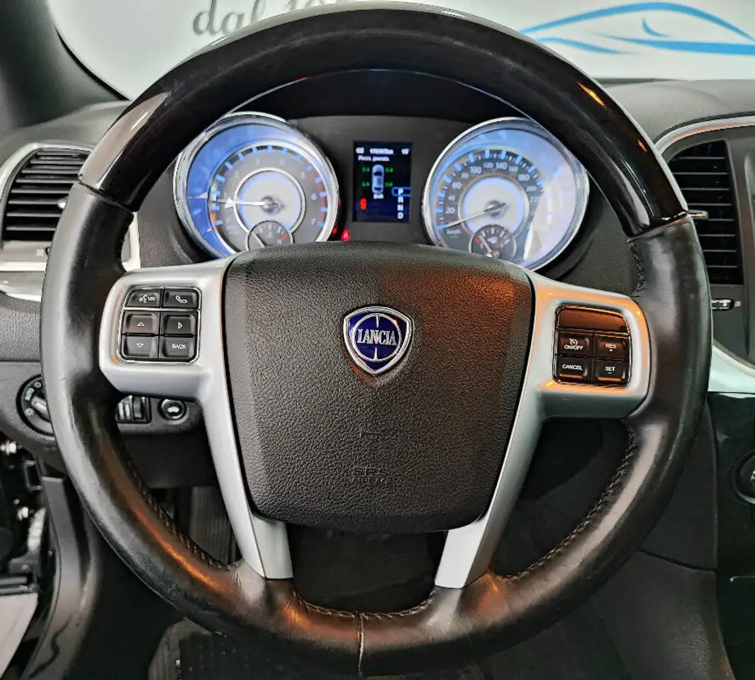 LANCIA THEMA 3.0 V6 MJT 239ch PLATINUM BVA - CUIR - SIÈGES CHAUFFANTS ET VENTILÉS - VOLANT CHAUFFANT - CAMÉRA DE RECUL