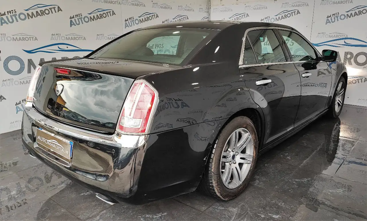 LANCIA THEMA 3.0 V6 MJT 239ch PLATINUM BVA - CUIR - SIÈGES CHAUFFANTS ET VENTILÉS - VOLANT CHAUFFANT - CAMÉRA DE RECUL