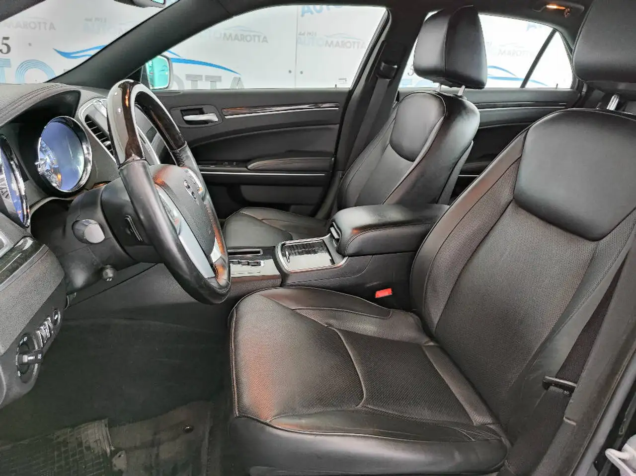 LANCIA THEMA 3.0 V6 MJT 239ch PLATINUM BVA - CUIR - SIÈGES CHAUFFANTS ET VENTILÉS - VOLANT CHAUFFANT - CAMÉRA DE RECUL