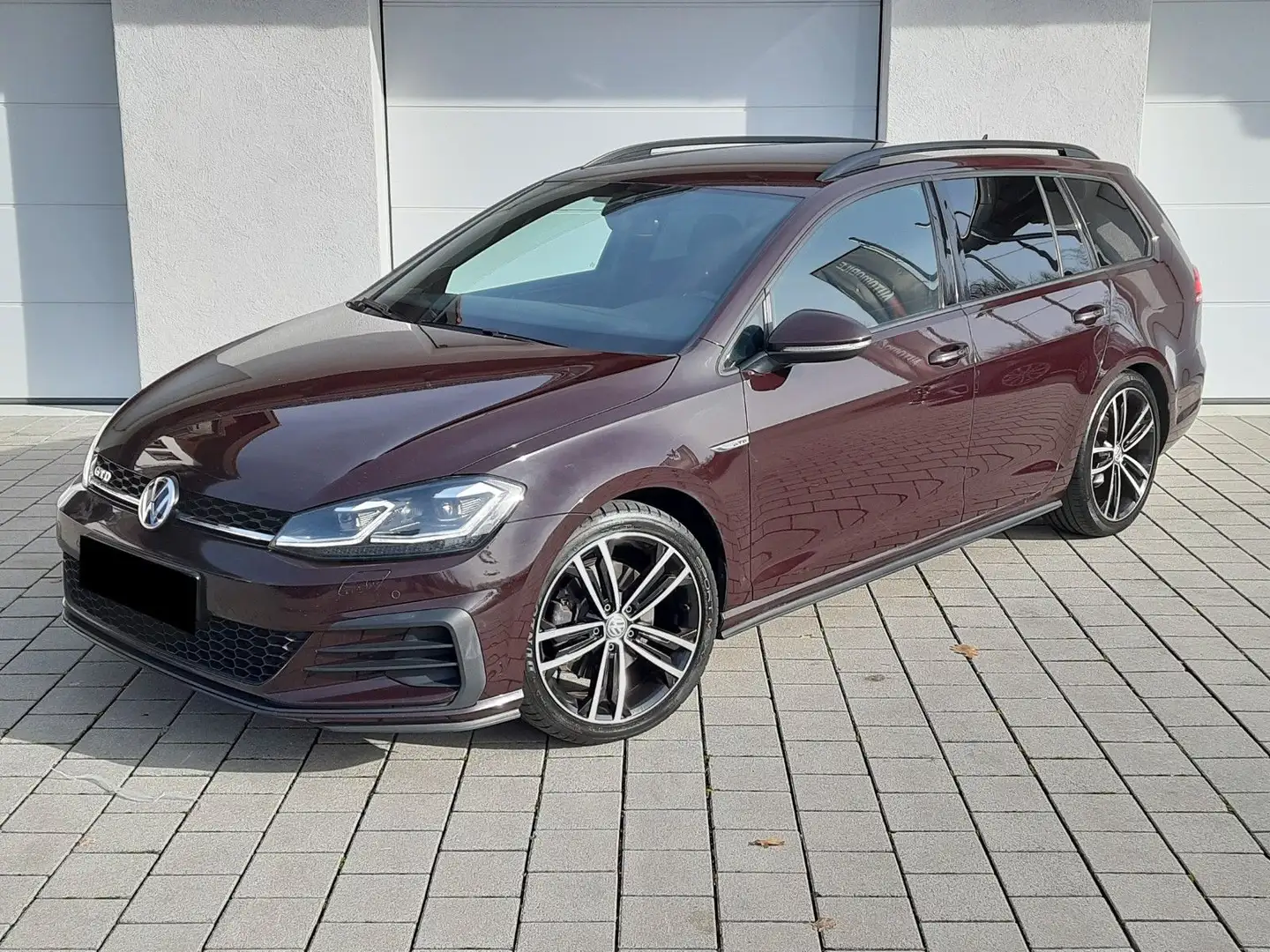 Volkswagen Golf 2.0TDI/GTD/Facelift/LED/Navi/SitzH./18" Schwarz - 2