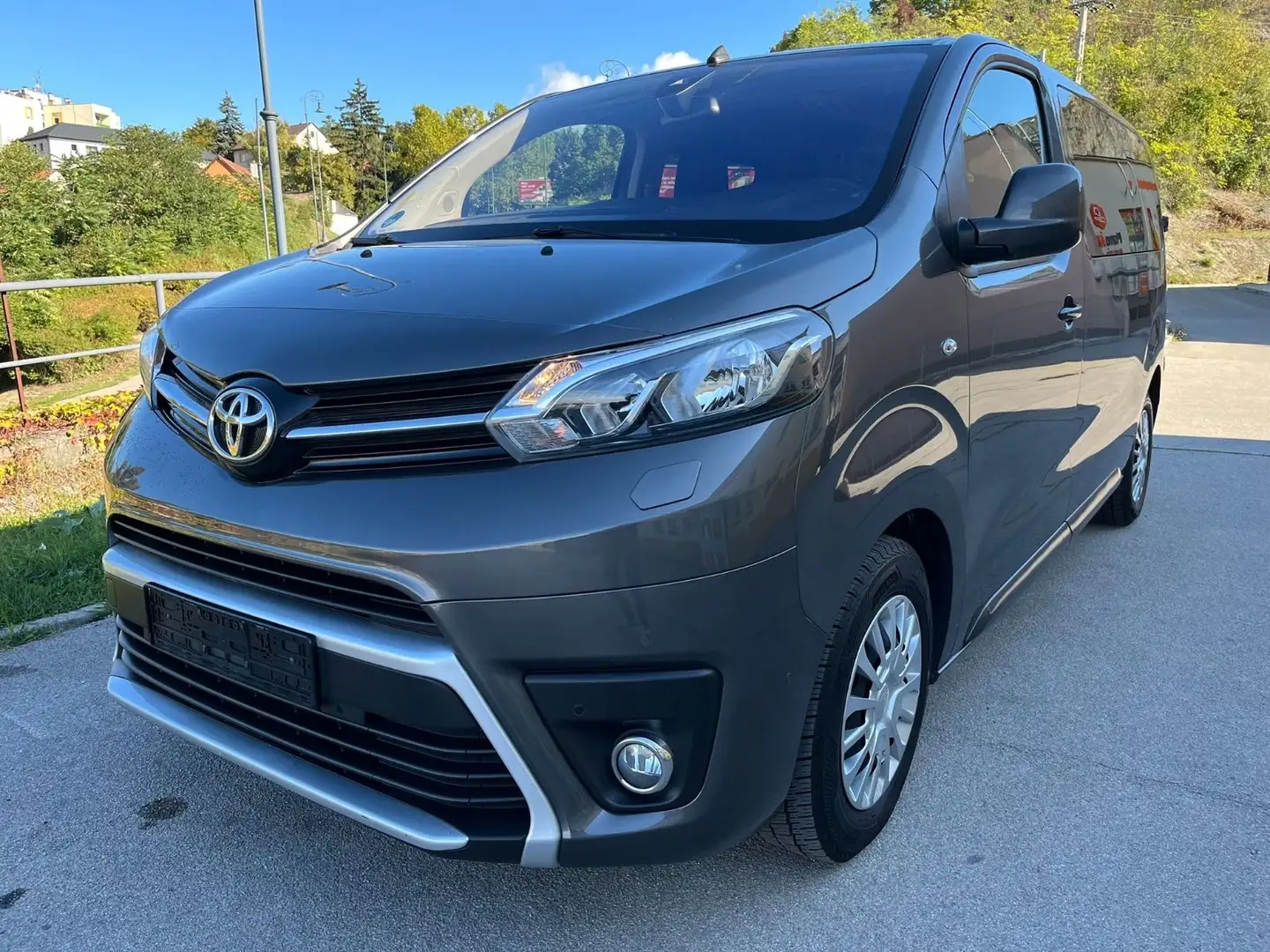 Toyota Proace Verso L1 Shuttle 9PERSONEN KLIMA TEMPOMAT Szary - 2