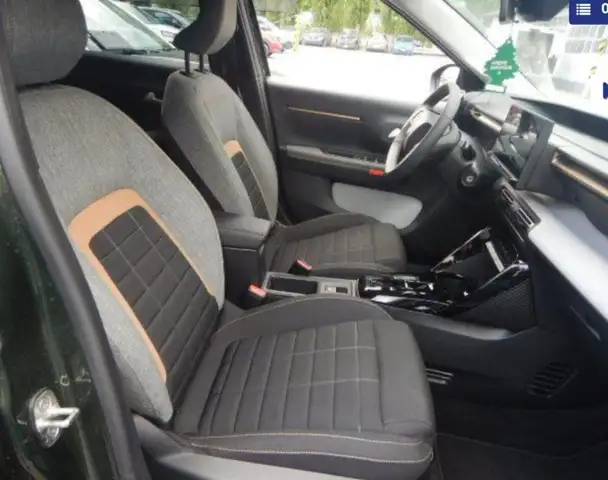 Citroen C3 Aircross view 3
