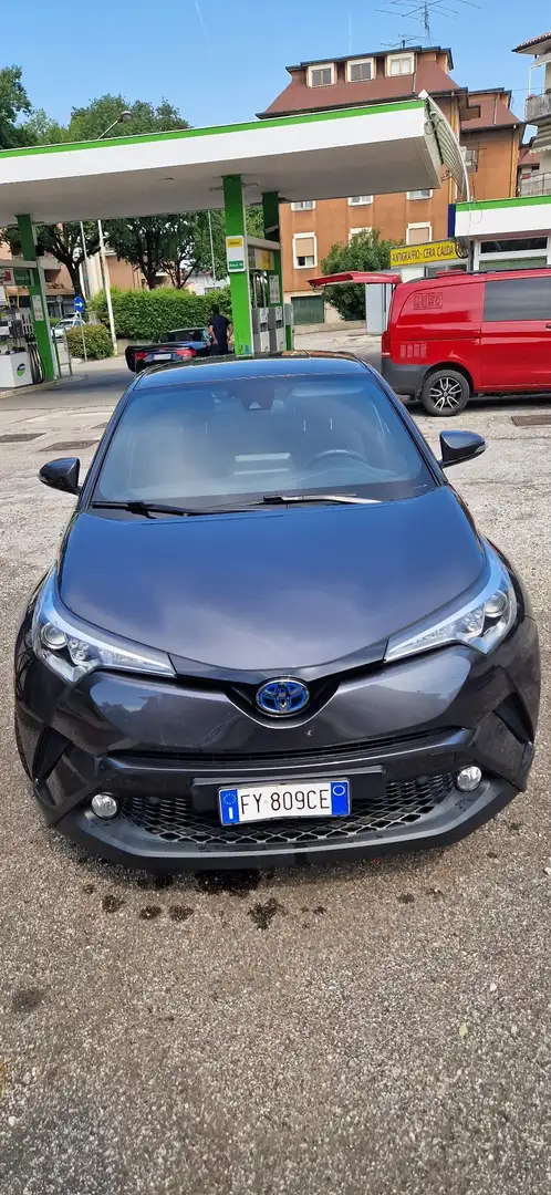 Toyota C-HR 1.8h Dynamic 2wd e-cvt Grigio - 2