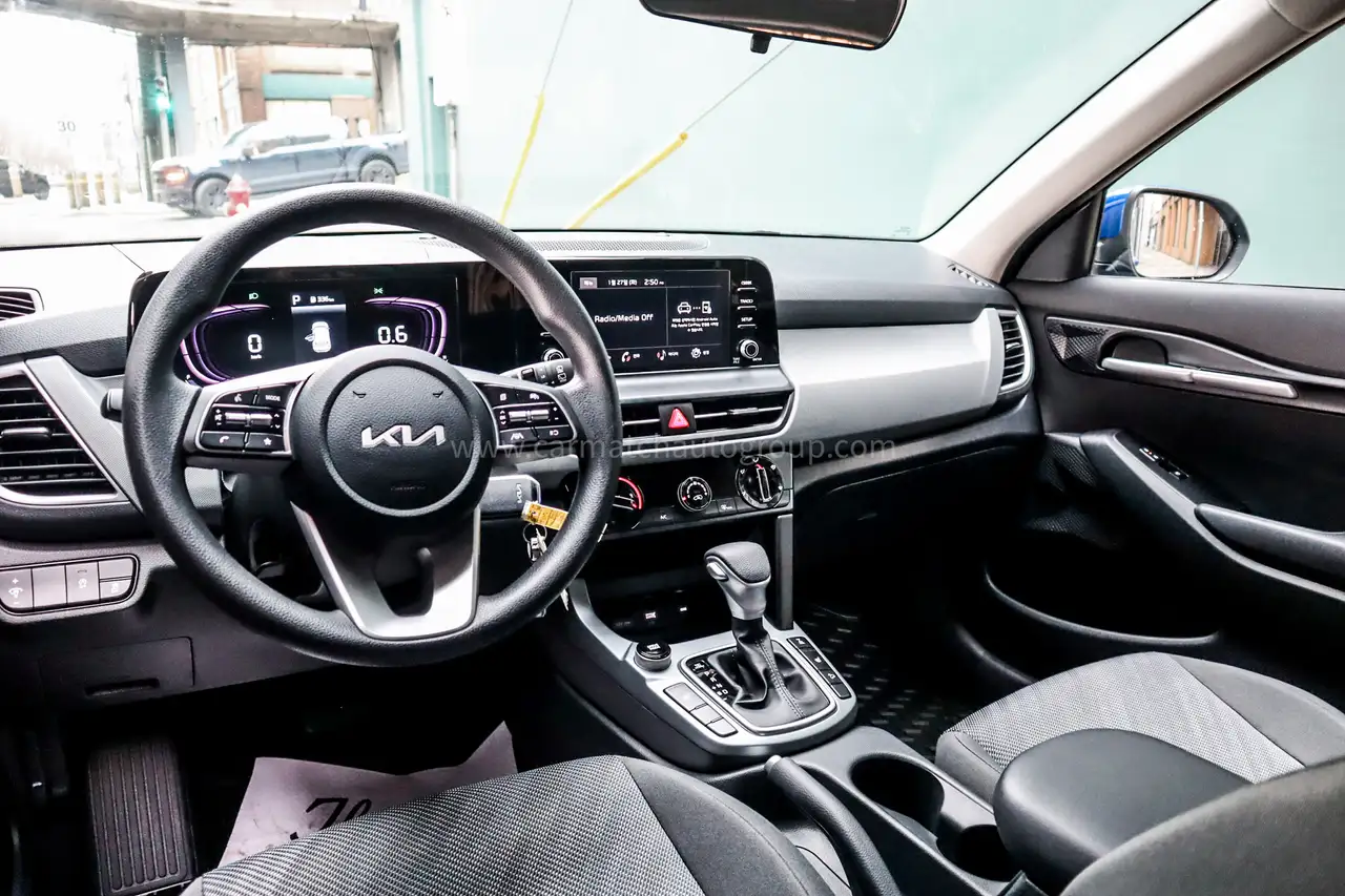 Kia Seltos снимка Kia Seltos