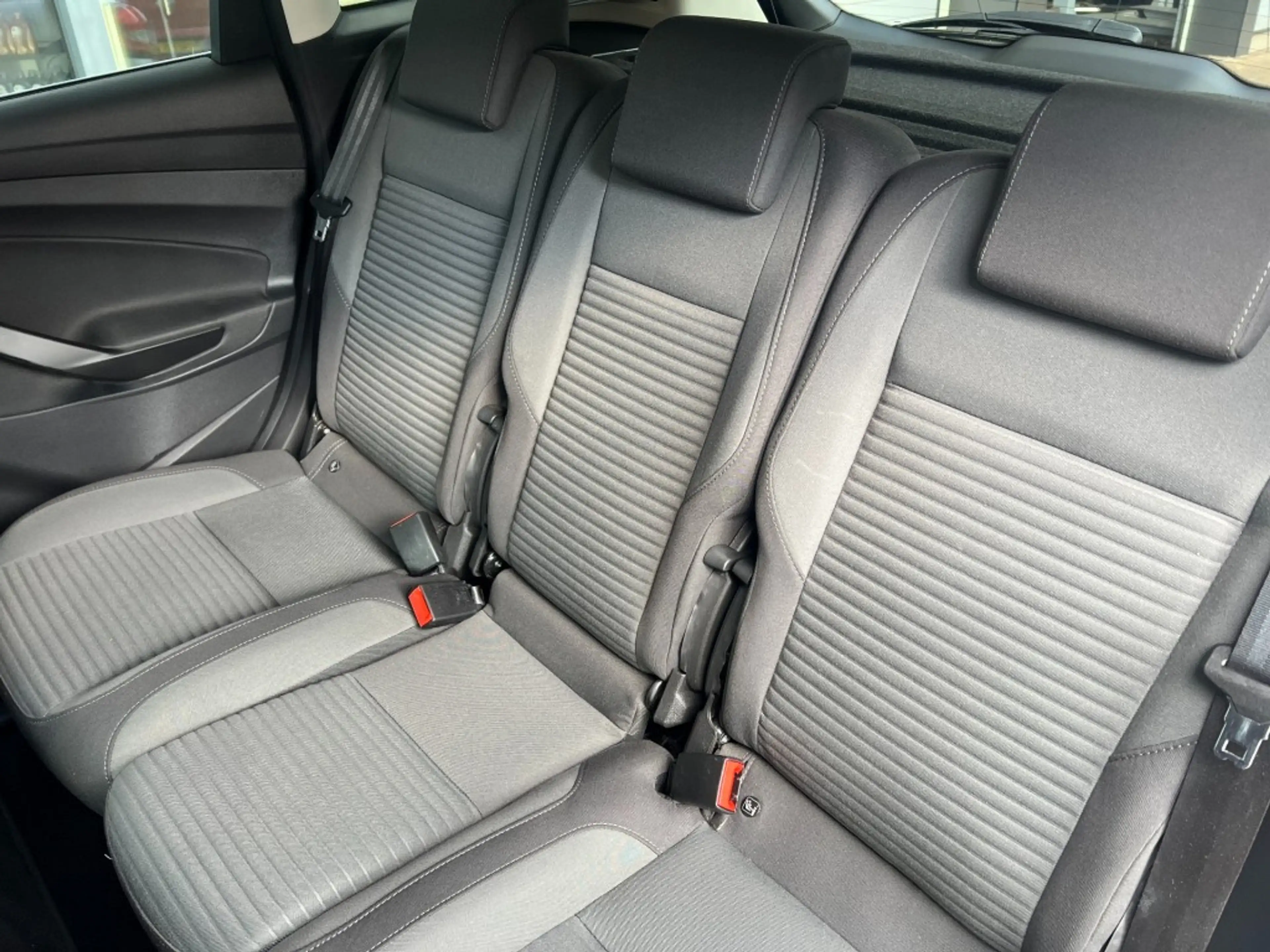 Ford C-Max 1.0 TITANIUM NAV, Cruise Control, Achteruitrijcam — photo 9