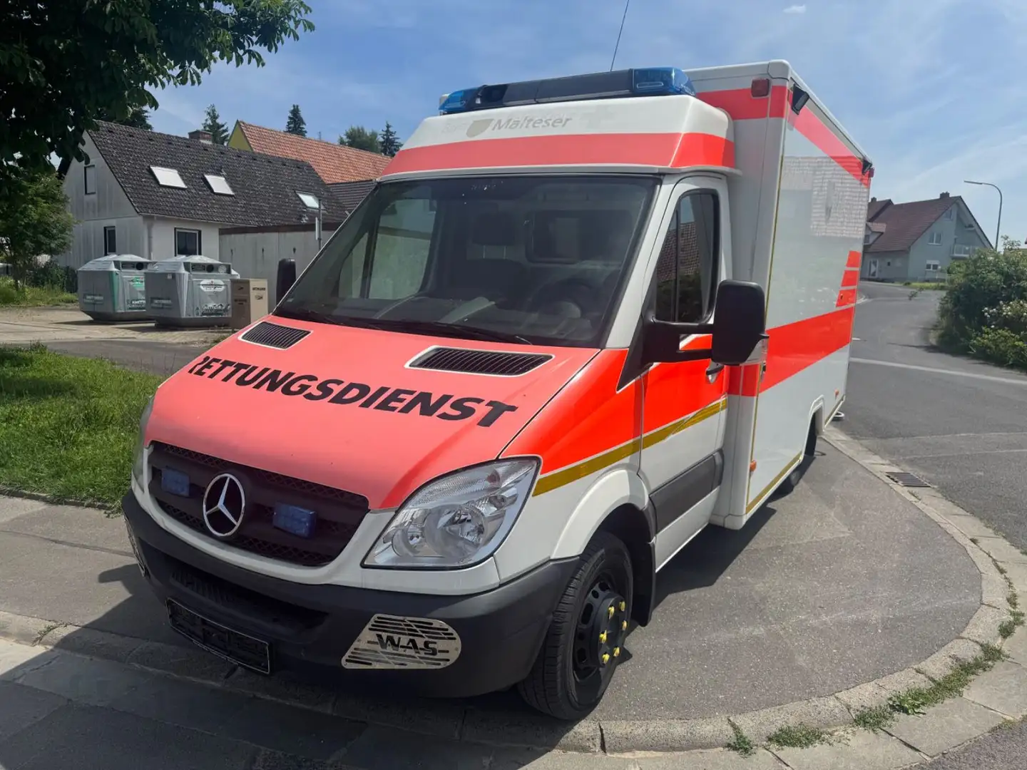 Mercedes-Benz Sprinter 415 CDI KRANKENWAGEN KOFFER KLIMA Blanc - 2