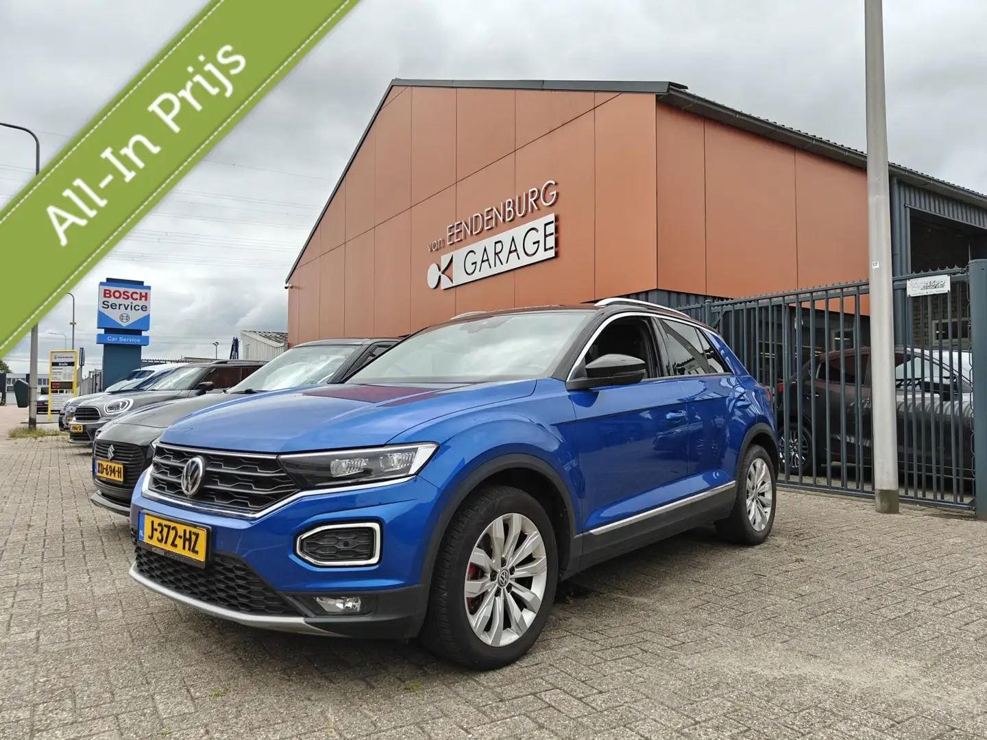 Volkswagen T-Roc 1.5 TSI Sport Blauw - 1