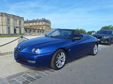 2.0 JTS EDIZIONE
- Série Limitée Bleu Reims ph3