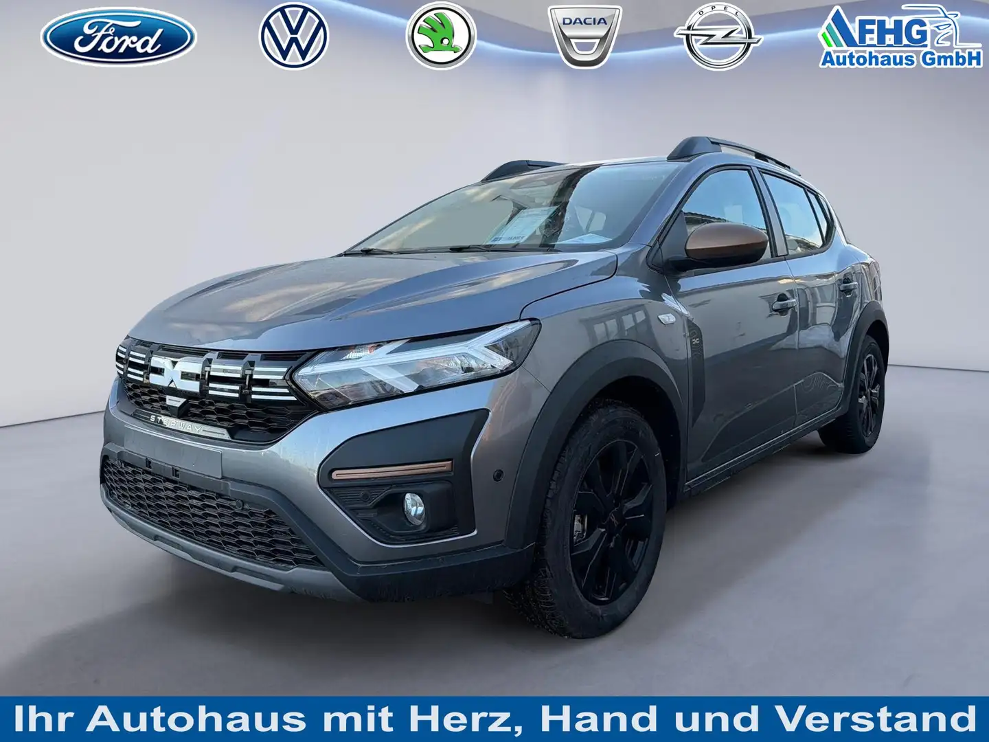 Dacia Sandero III 1.0 TCe 110 Stepway Extreme 81 kW (110 PS),... Grau - 1