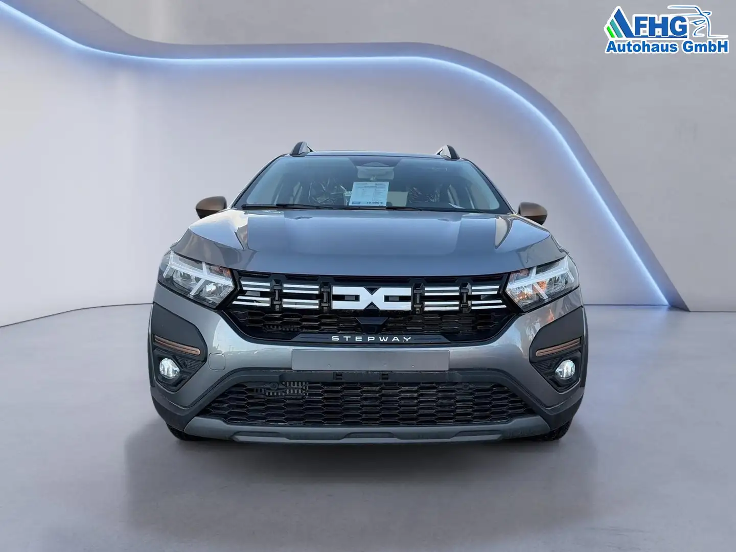 Dacia Sandero III 1.0 TCe 110 Stepway Extreme 81 kW (110 PS),... Grau - 2