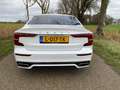 Volvo S60 S60 2.0 B4 R-Design Wit - thumbnail 4