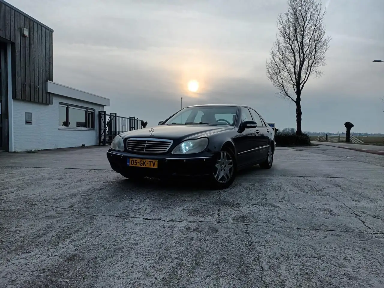 Mercedes-Benz S 320, foto 2