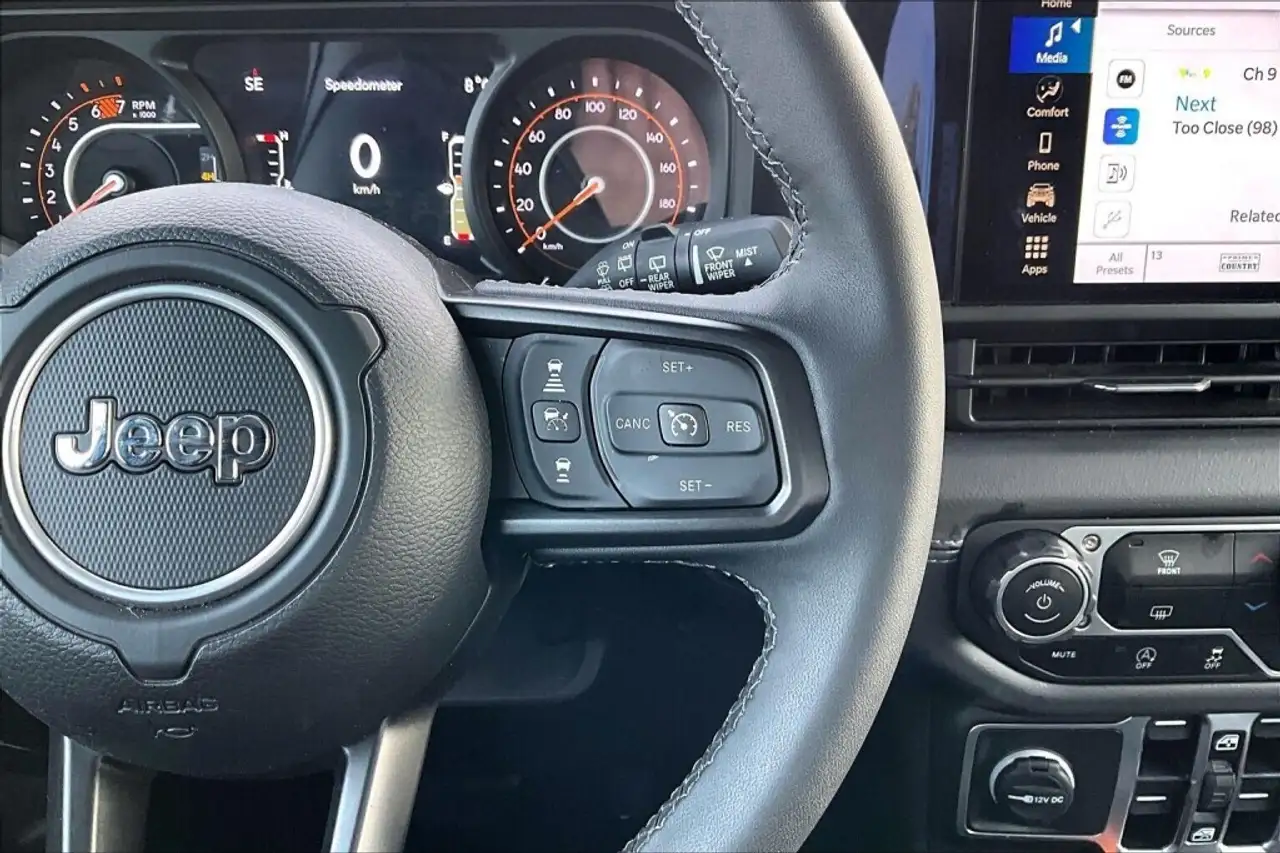 Jeep Wrangler снимка Jeep Wrangler