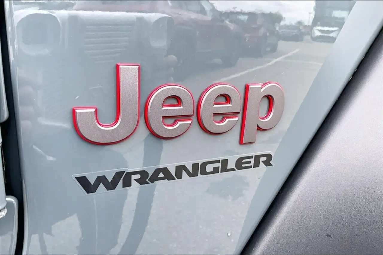 Jeep Wrangler снимка Jeep Wrangler