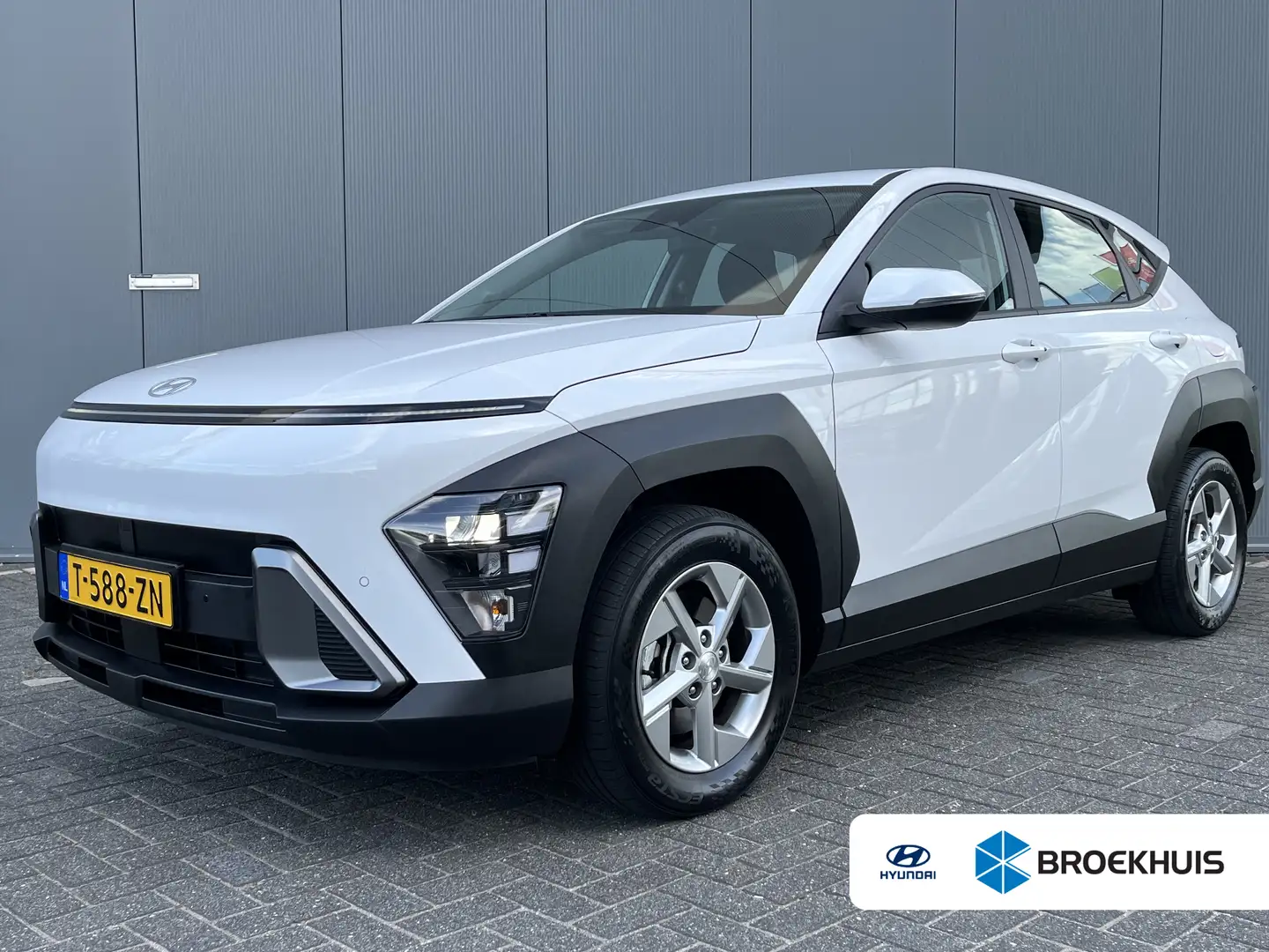 Hyundai KONA 1.6 GDI 141pk HEV Comfort Automaat | Camera | Clim Wit - 1