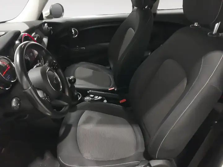 MINI One 2022, foto 11