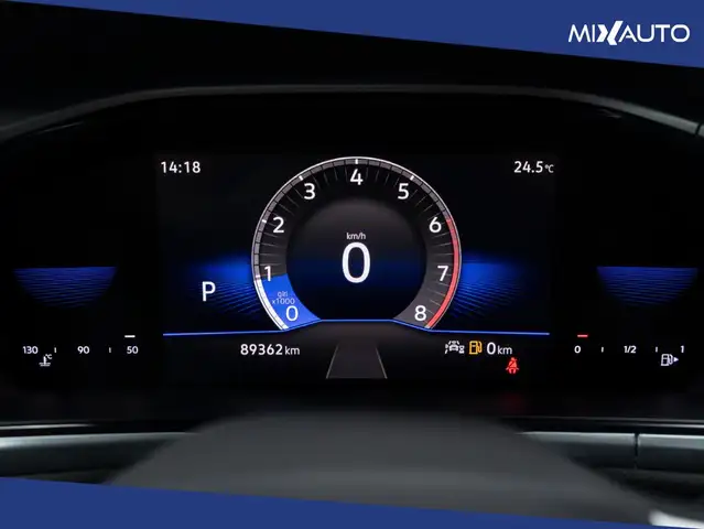 Volkswagen T-Roc view 15