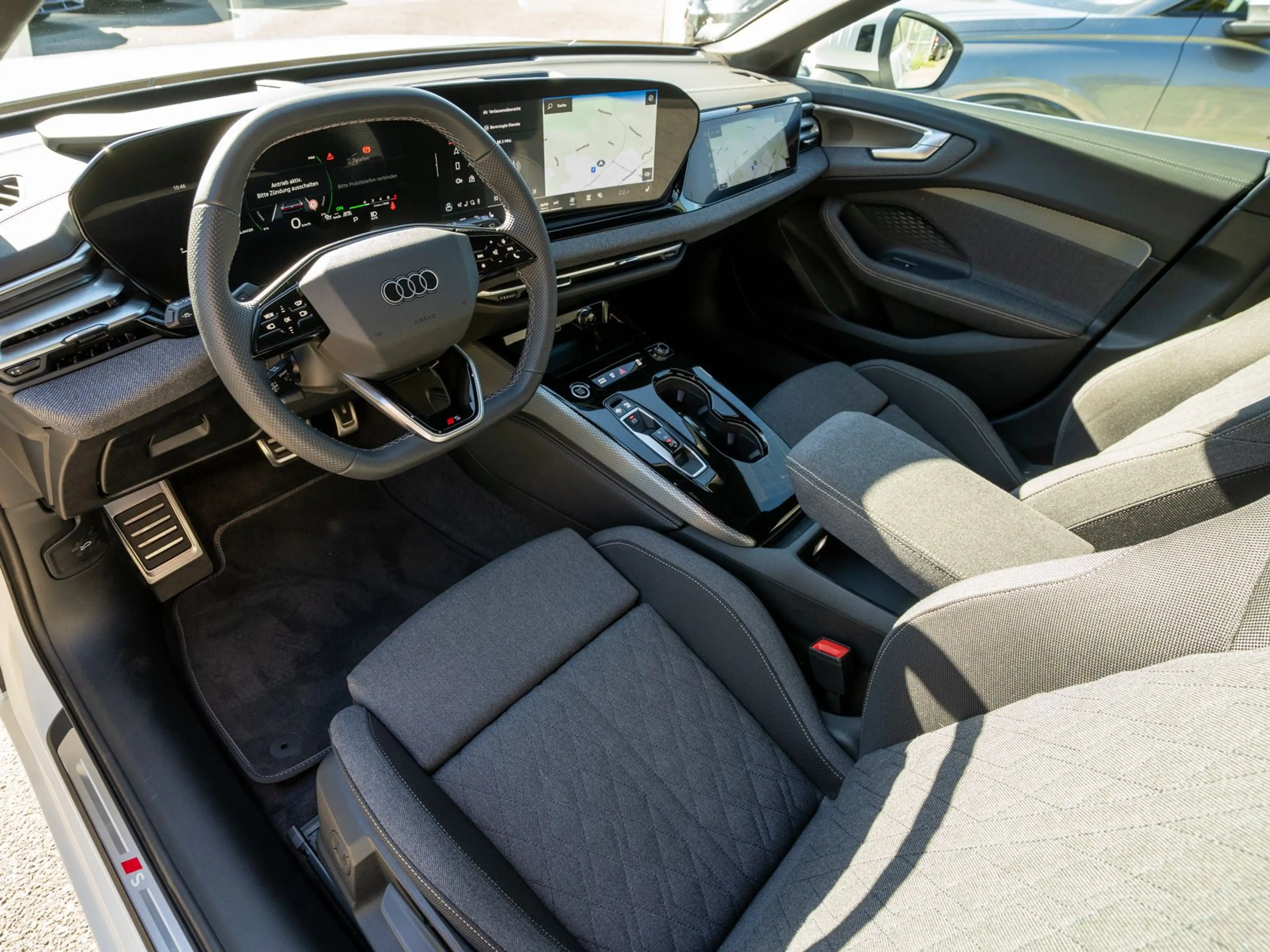 Audi A5 e-hybrid S line quattro NAVI B&O HUD VC — photo 12