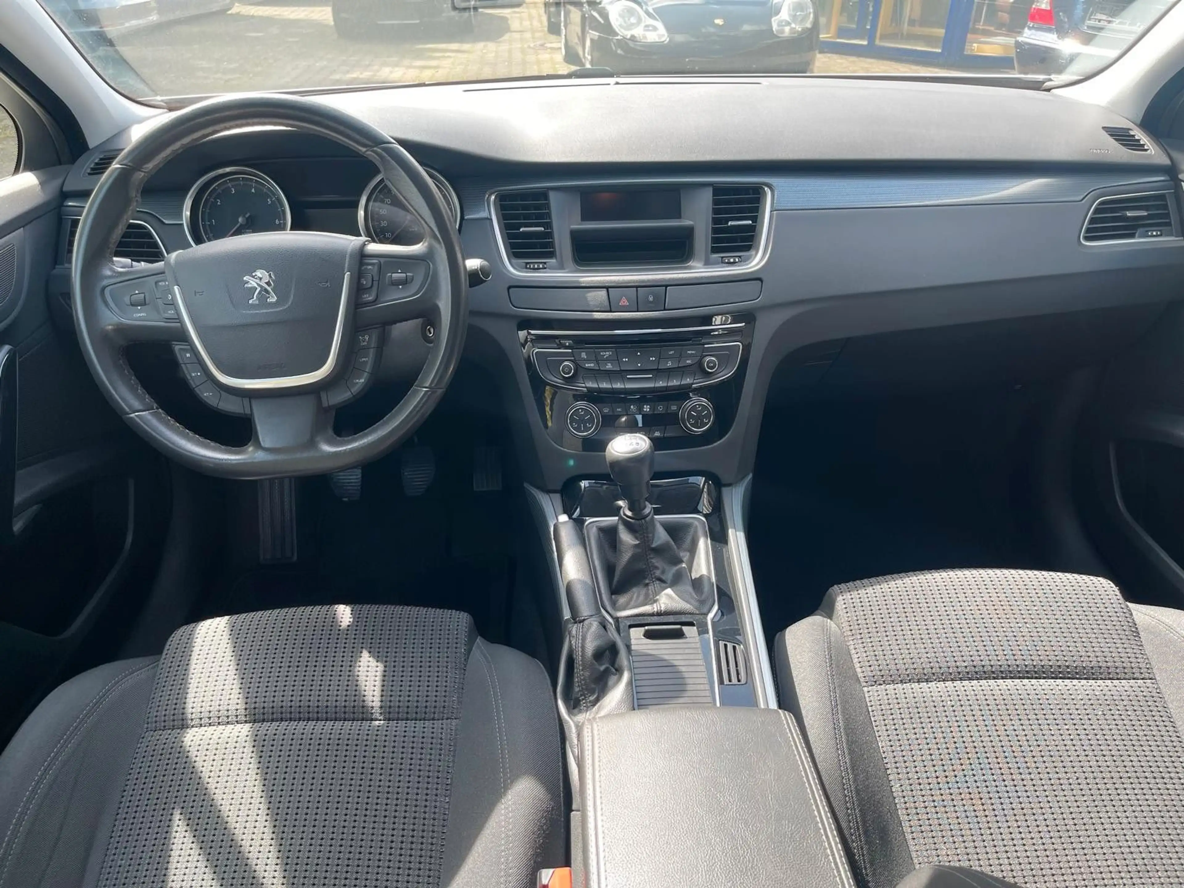 Peugeot 508 Active 155 THP*KLIMAAUT*PDC V+H*AHK*LM*6.G — photo 2