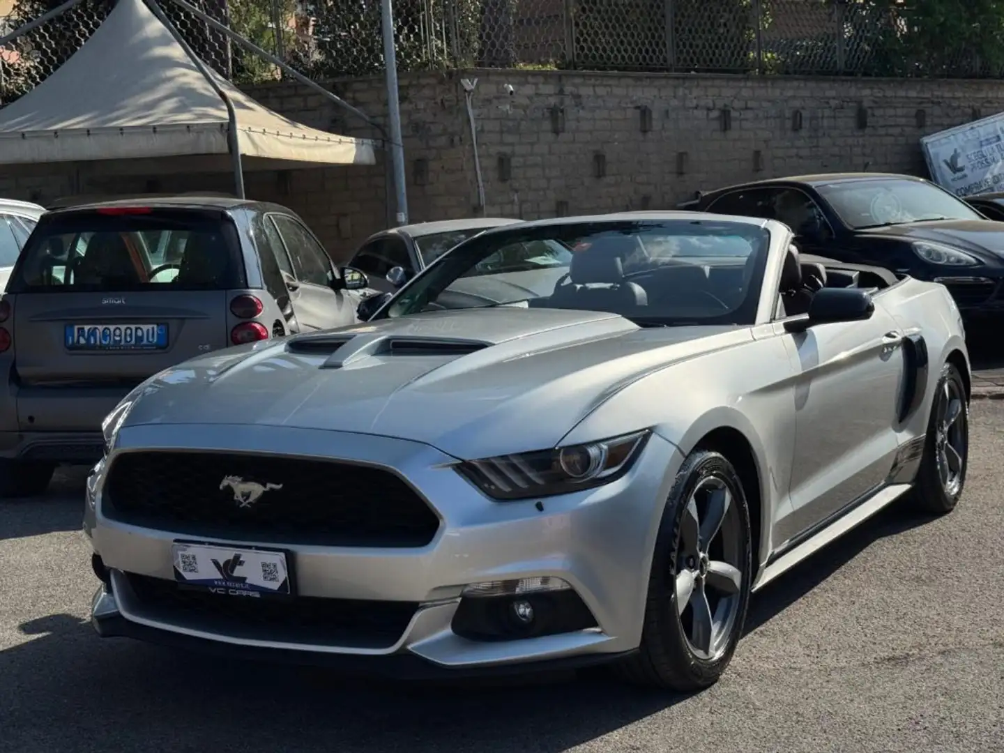 Ford Mustang Convertible 2.3 EcoBoost aut. Argento - 1