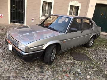 Alfa 90 2.0 V6 iniezione