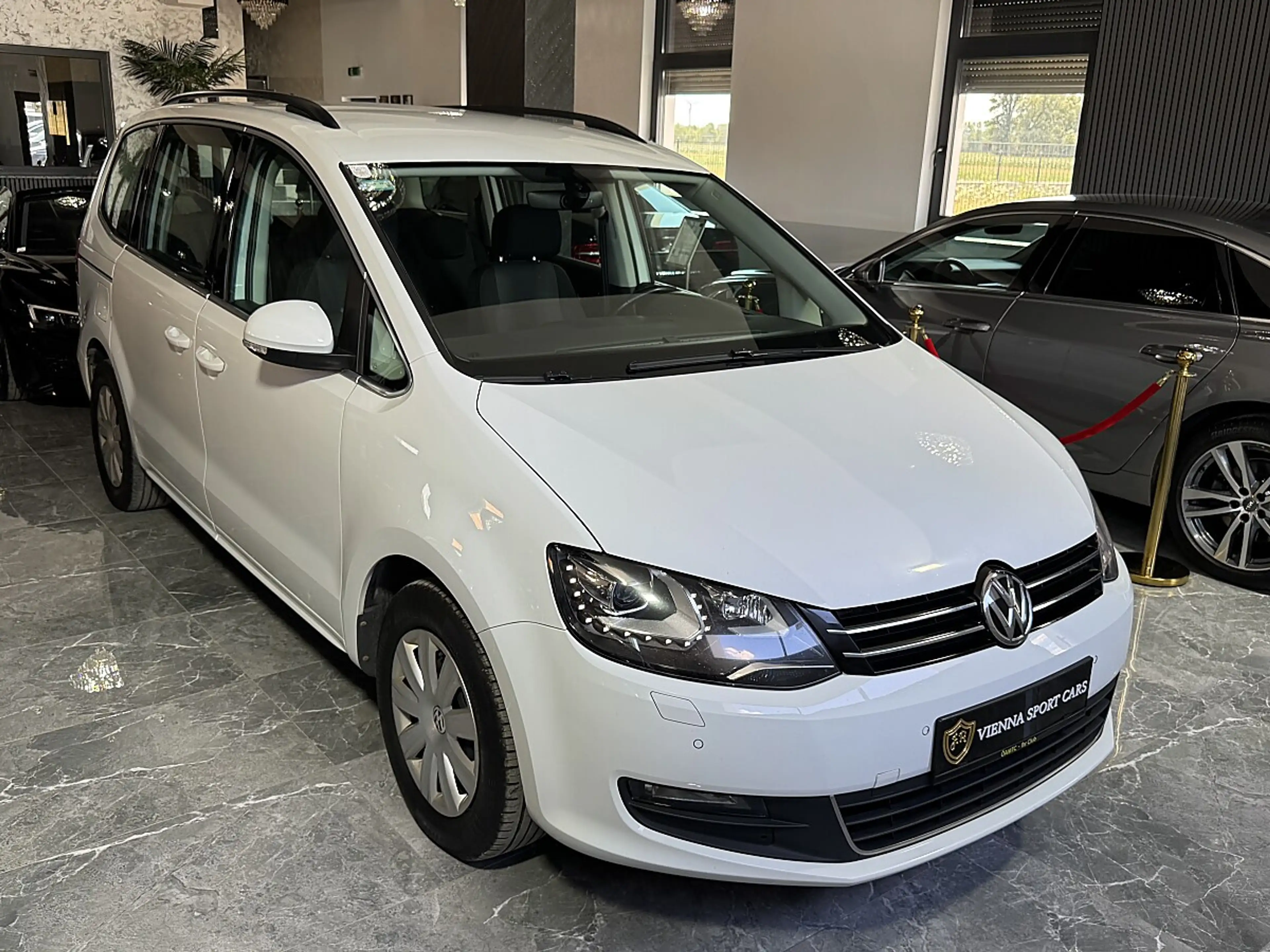 Volkswagen Sharan Business BMT 2,0 TDI*Facelift*Wenig-KM* — photo 4