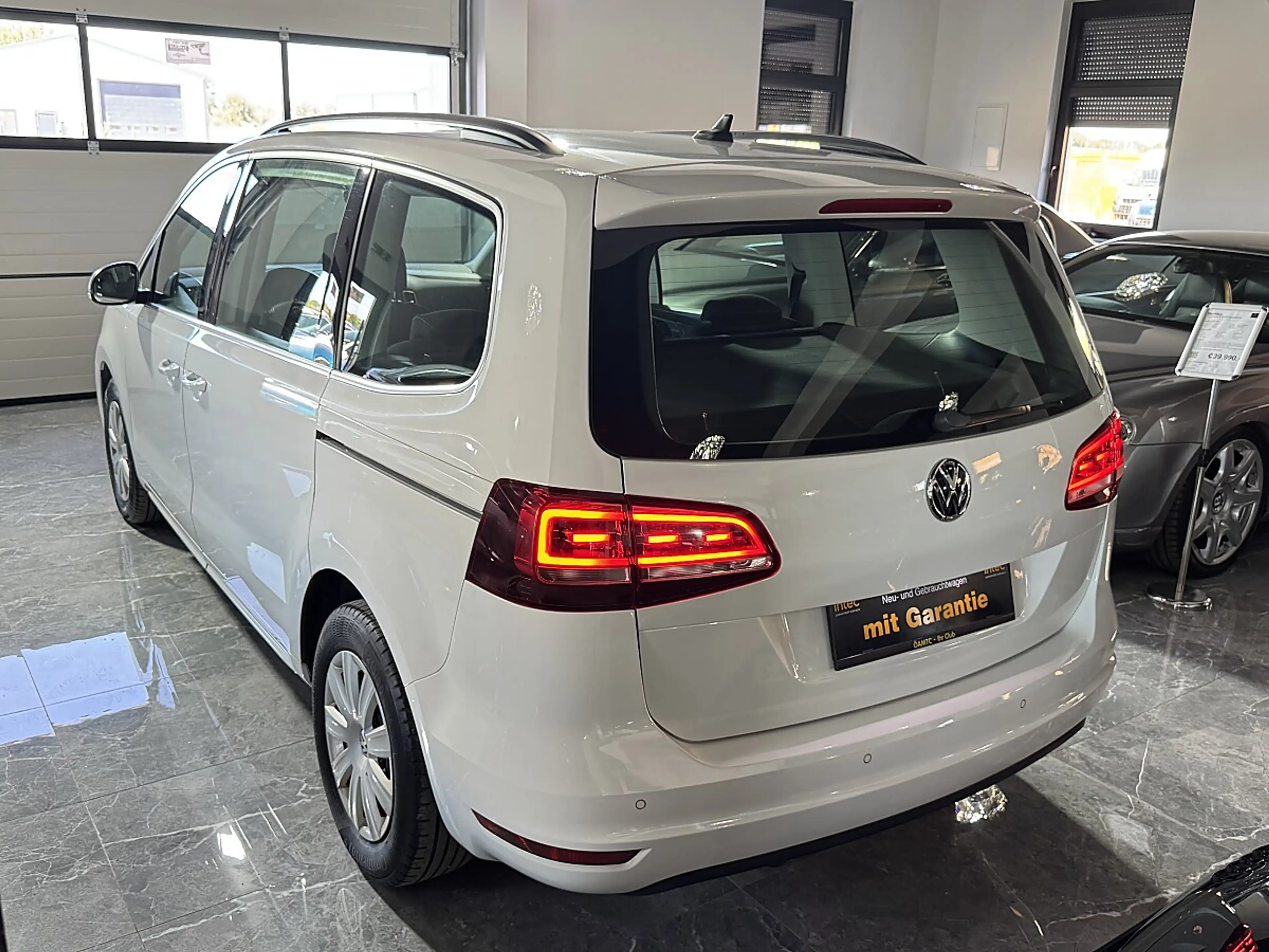 Volkswagen Sharan Business BMT 2,0 TDI*Facelift*Wenig-KM* — photo 7