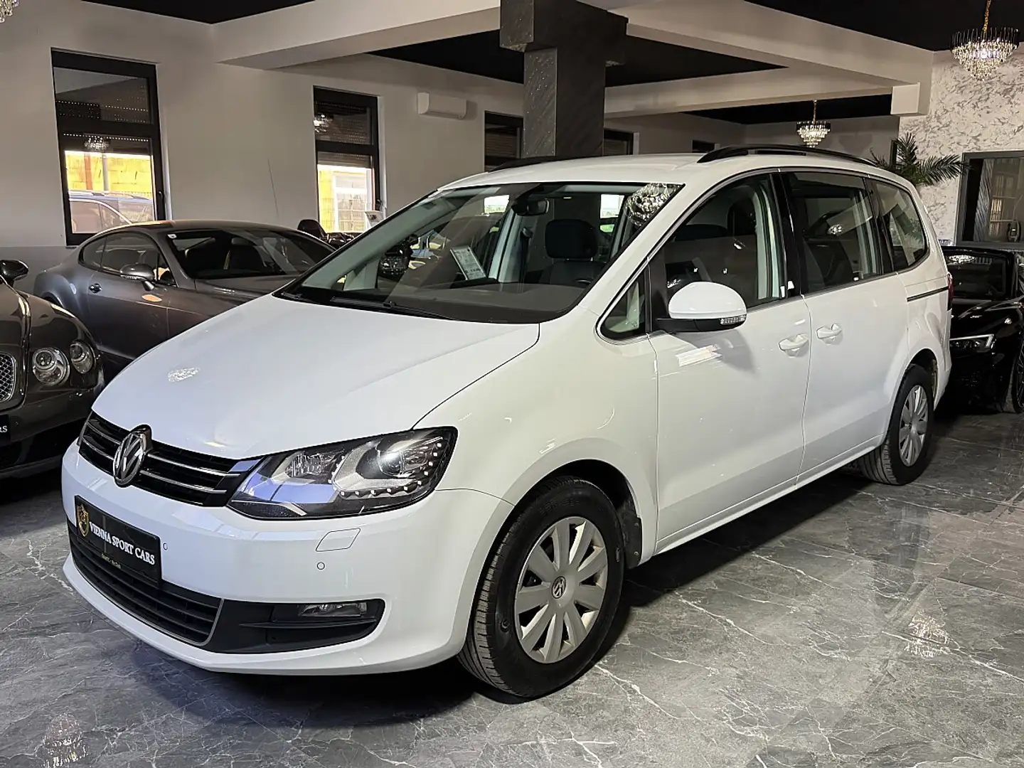 Volkswagen Sharan Business BMT 2,0 TDI*Facelift*Wenig-KM* Weiß - 2