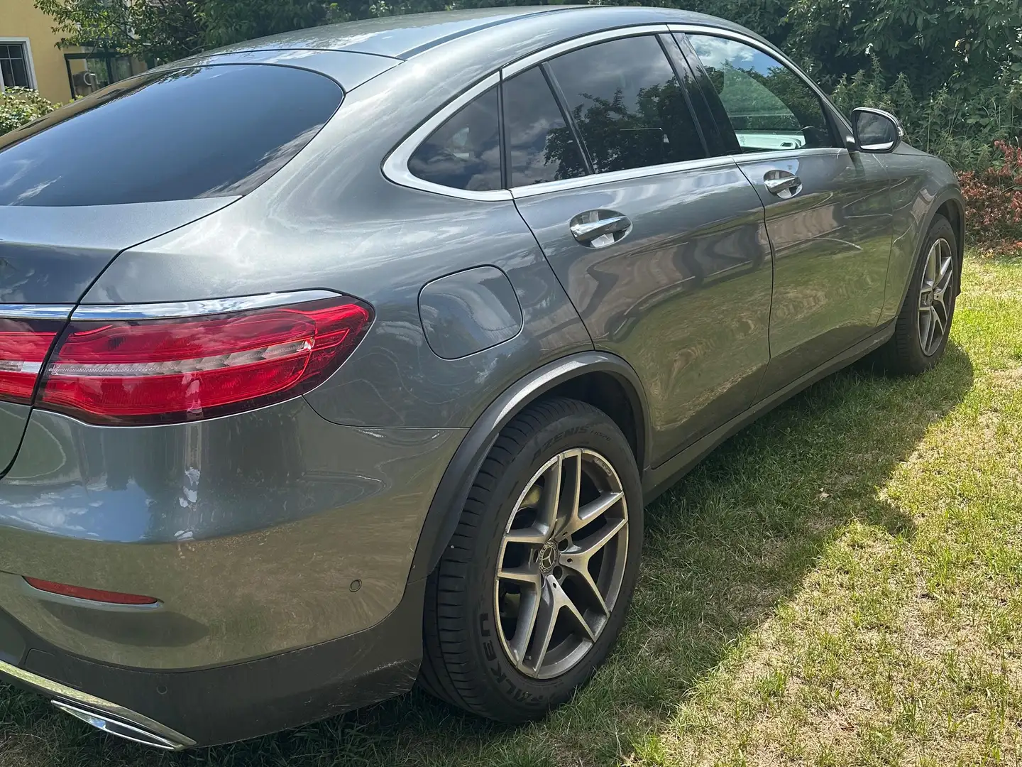 Mercedes-Benz GLC 250 GLC 250 d Coupé 4MATIC Aut. Grau - 2