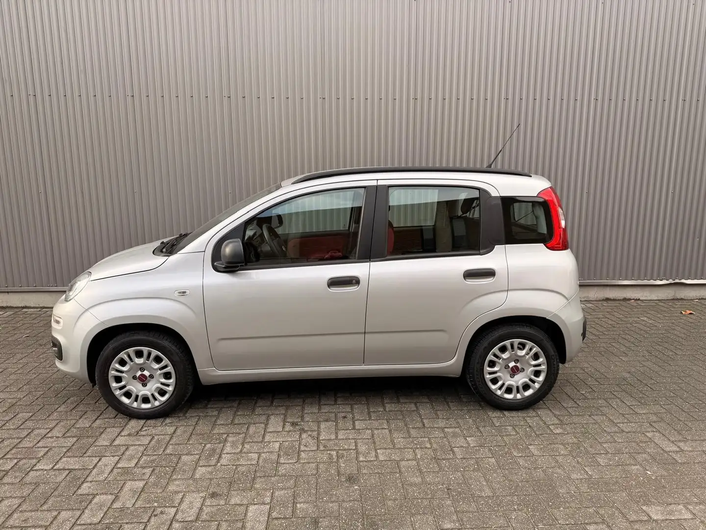 Fiat Panda 0.9 TwinAir Easy Automaat|Airco|LAGE KMS! Grau - 2