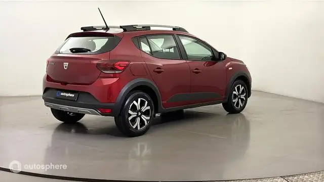 Dacia Sandero view 5