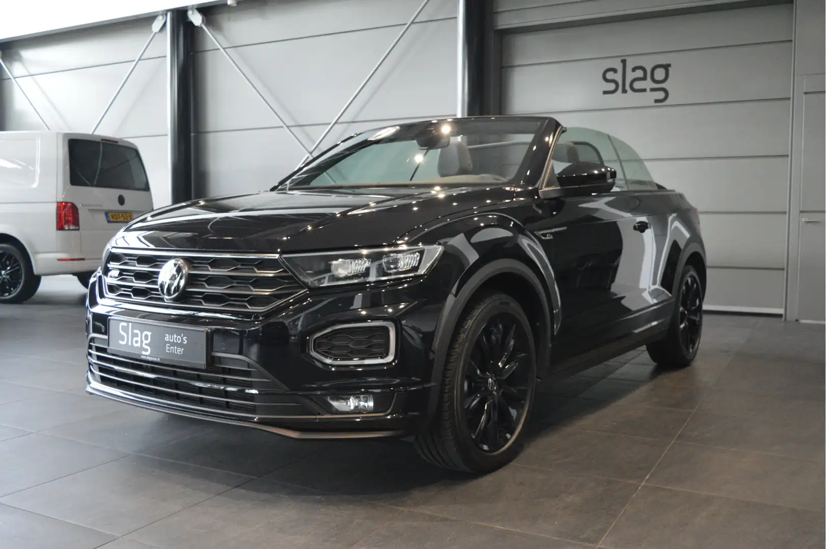 Volkswagen T-Roc Cabrio 1.5 TSI 3X R-LINE Black Style navi clima cr Schwarz - 2