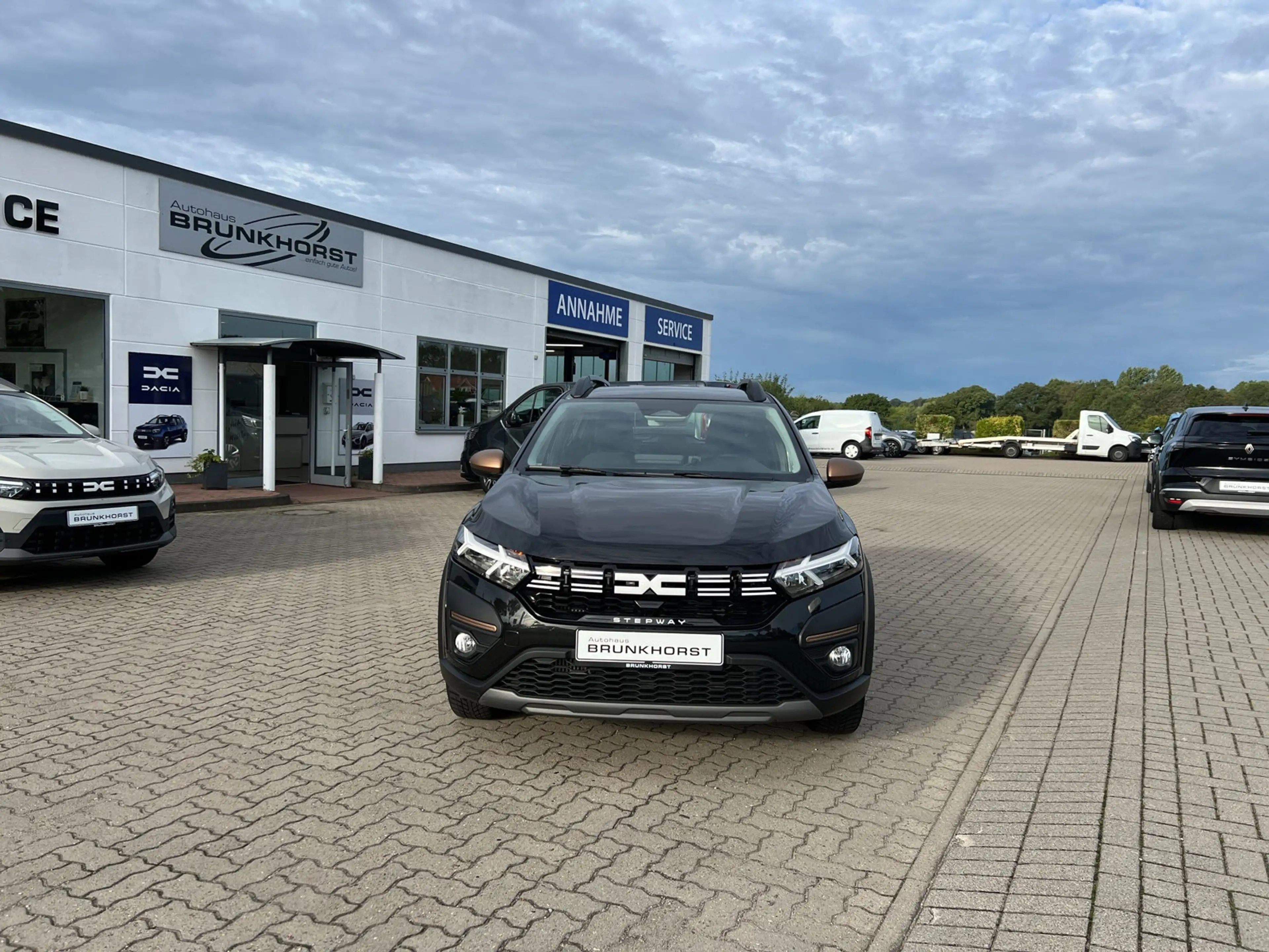 Dacia Sandero Stepway TCe 90 CVT  Extreme AHK+SHZ+GJR — photo 3