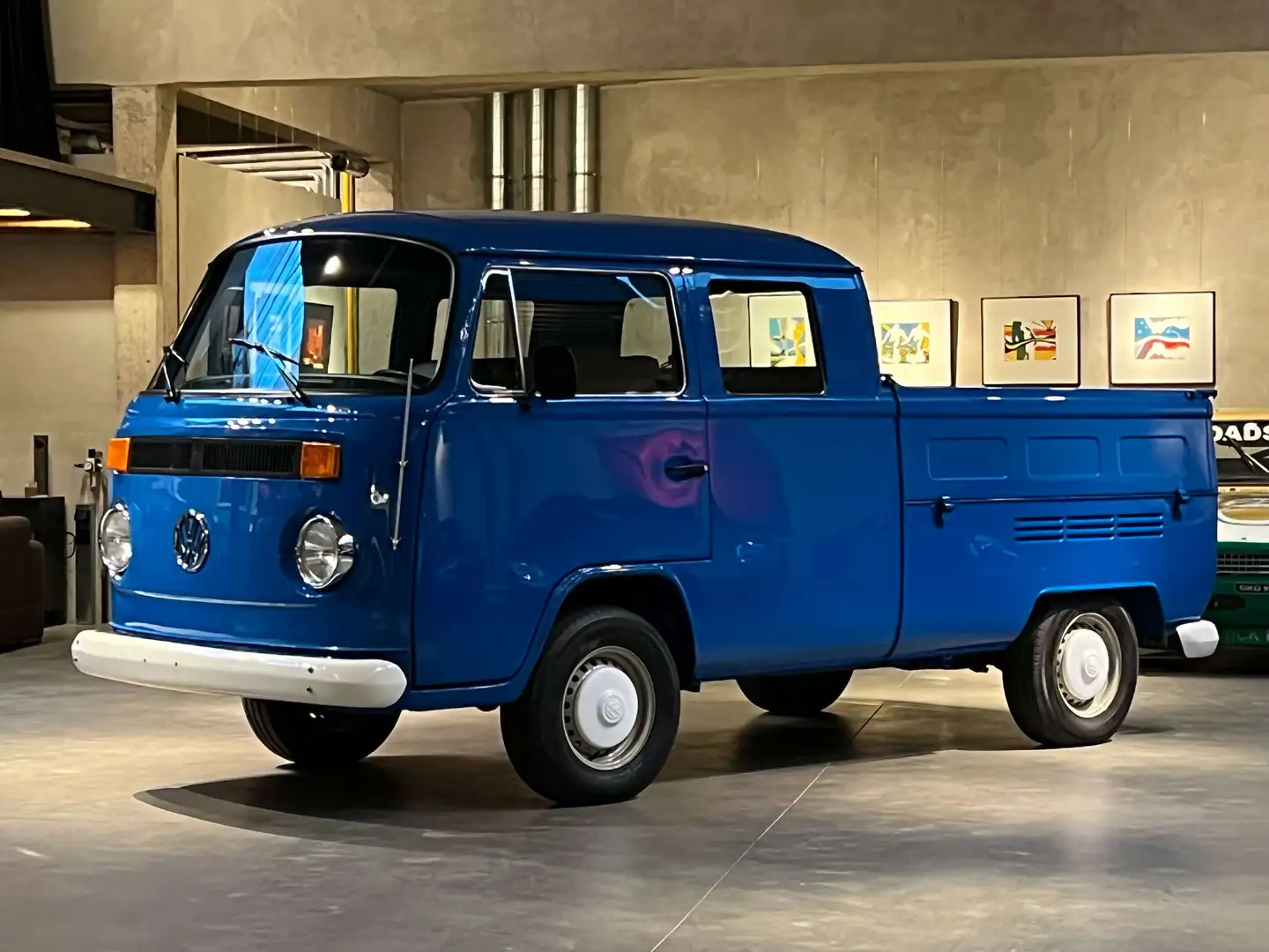 Volkswagen T2 Double Cab Pick Up - Body off restoration Bleu - 2
