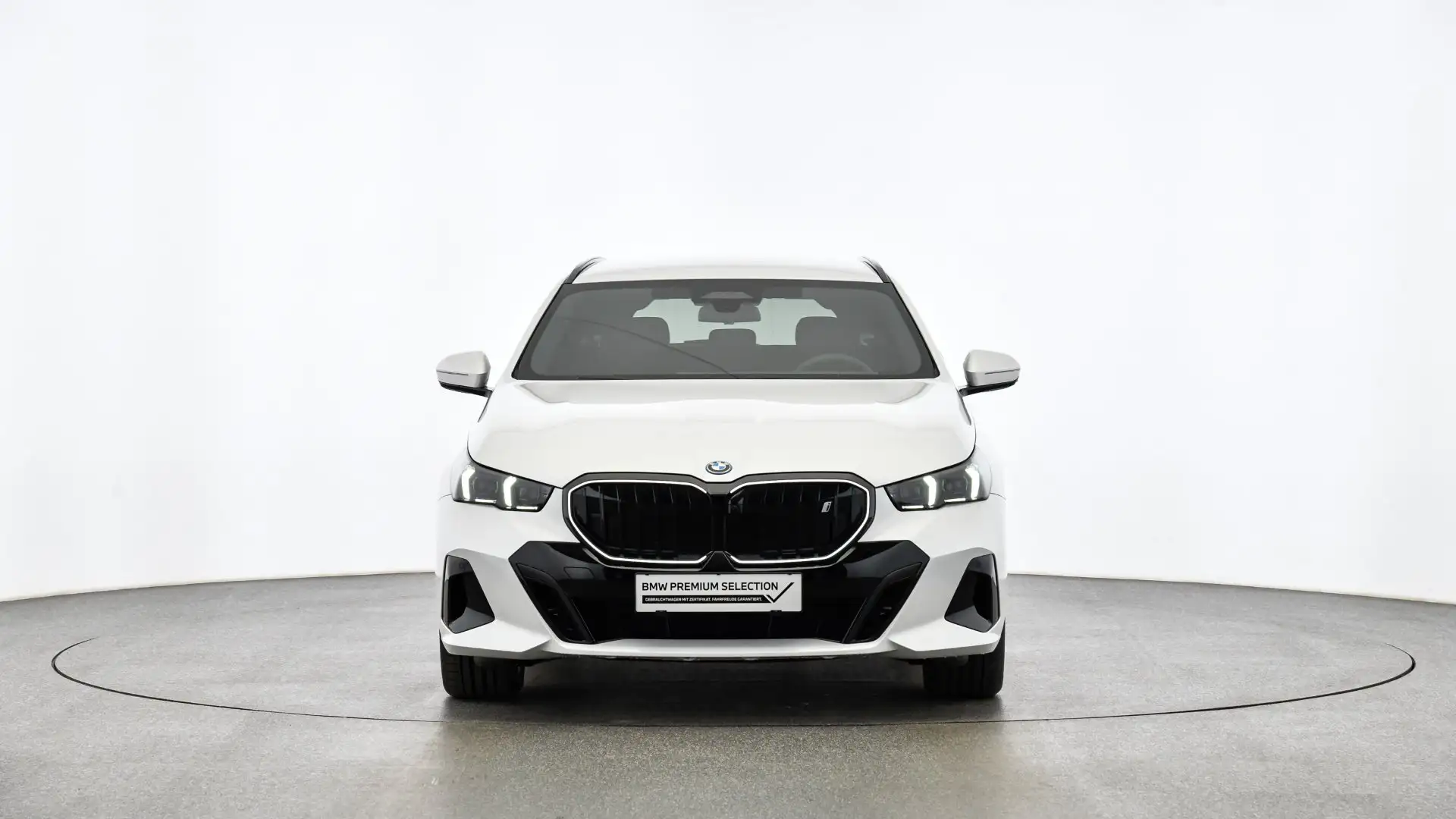 BMW i5 xDrive40 M-Sportpaket Pro Weiß - 2