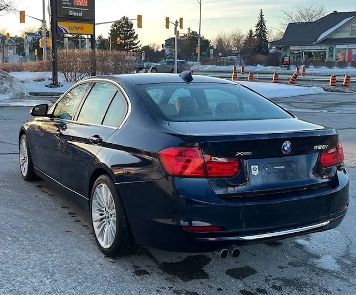 BMW 3 Series снимка BMW 3 Series